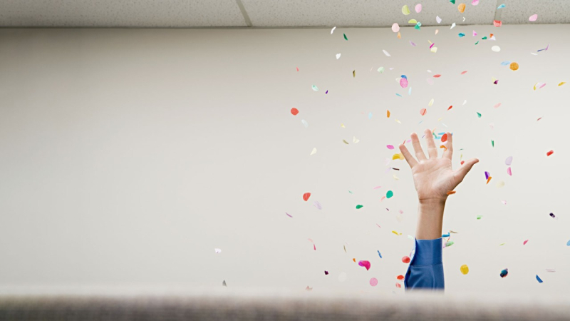 Movie blog office christmas party german